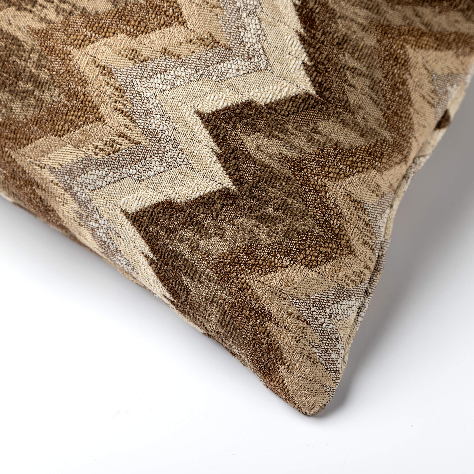 Marcello | Cushion | 45x45 cm | Pumice stone | Brown | Hoii | With luxury inner cushion